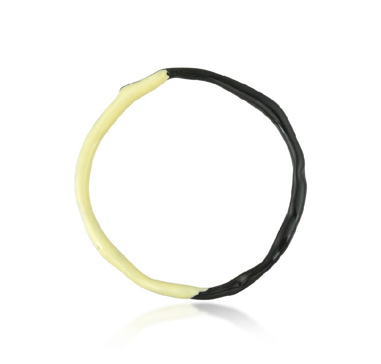 LIQUID LOVE BANGLE
