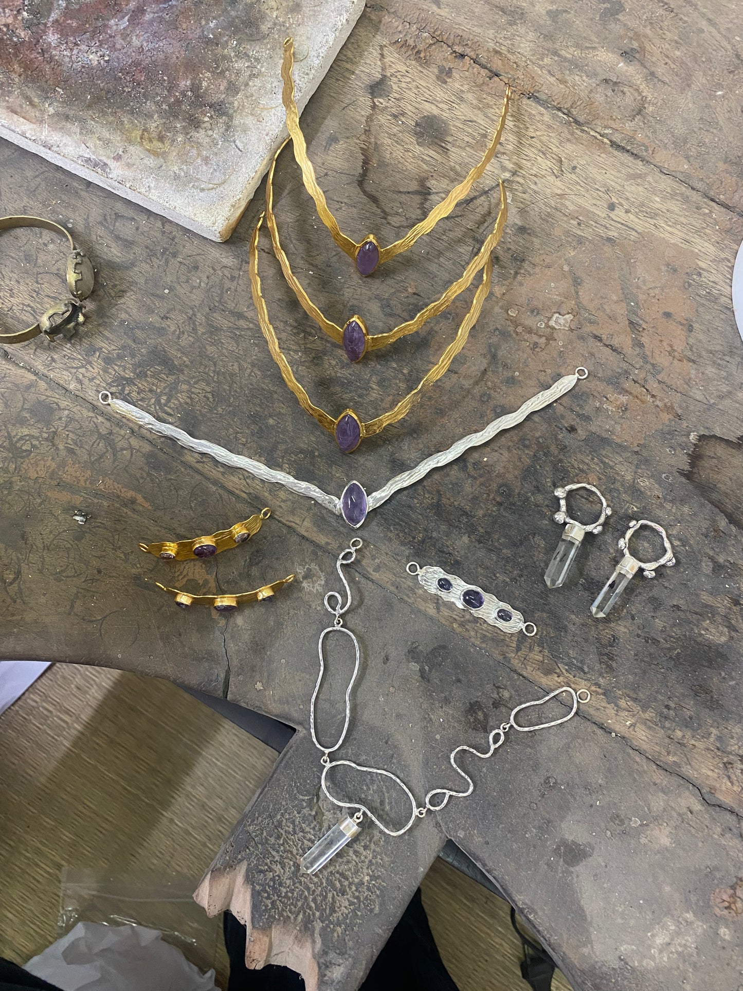 THE SNAKE CRYSTAL