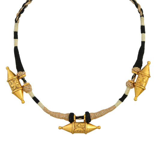 THREE LOTUS AMULET